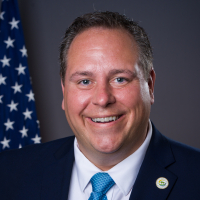 Vice Mayor Greg Langowski