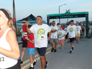 Image - People Running